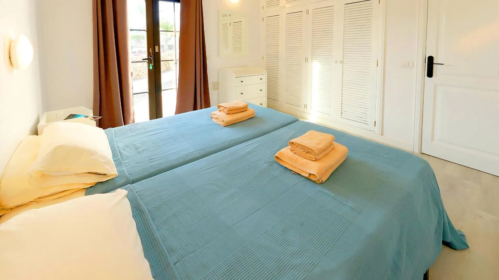 Salmarina Bungalows Puerto del Carmen  Puerto del Carmen (Lanzarote)