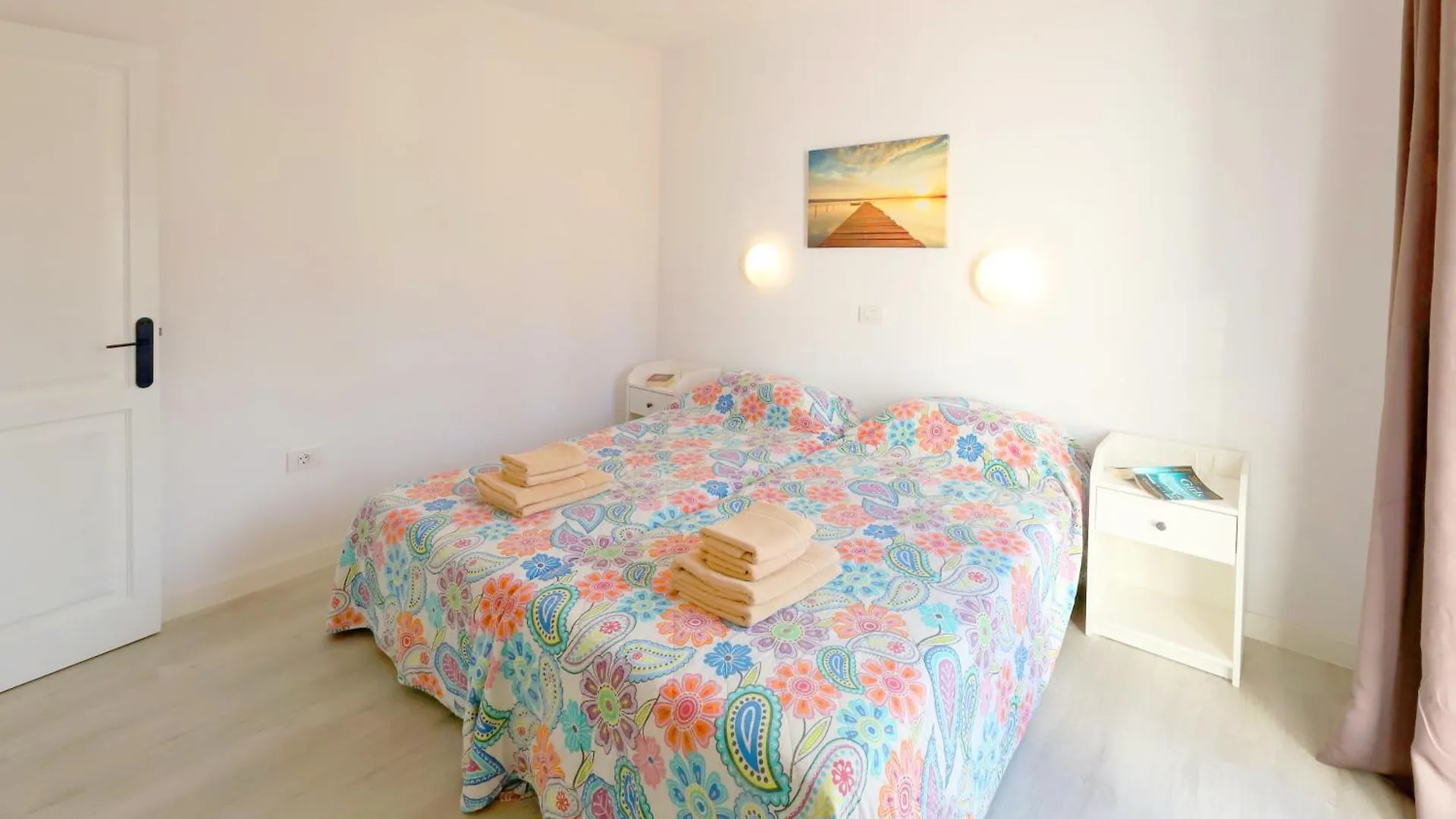 Salmarina Bungalows Puerto del Carmen  2*, Puerto del Carmen (Lanzarote) İspanya